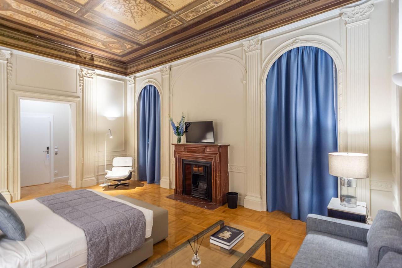 33Solonossuites أثينا المظهر الخارجي الصورة